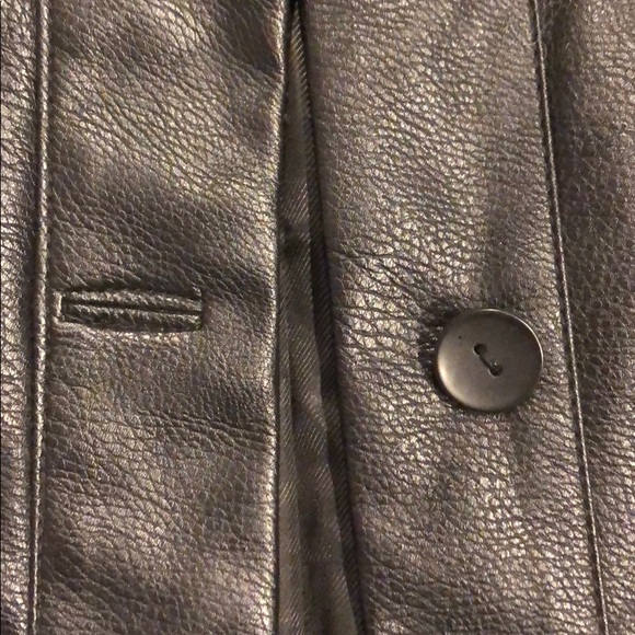 Urban Outfitters Cropped Jacket - Picture 4 of 5